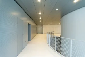 HUS-7